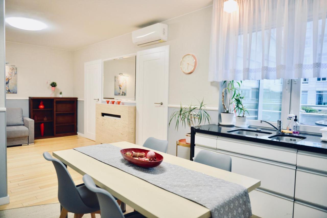 Jessapart- Babka Tower Apartment Varşova Dış mekan fotoğraf