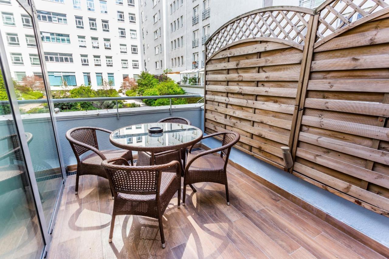 Jessapart- Babka Tower Apartment Varşova Dış mekan fotoğraf